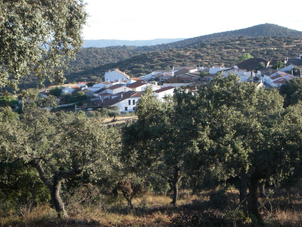 Casa Rural El Trillo Guest House El Alcornocal Екстериор снимка