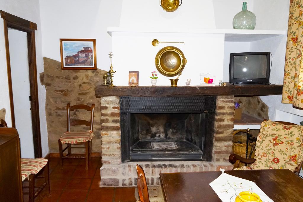 Casa Rural El Trillo Guest House El Alcornocal Екстериор снимка