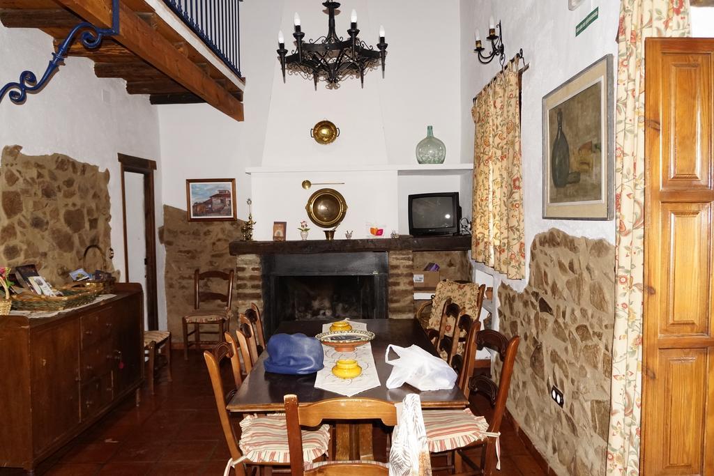 Casa Rural El Trillo Guest House El Alcornocal Екстериор снимка